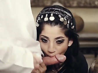 Nadia Ali - Chicks Of Get under one's Middle East