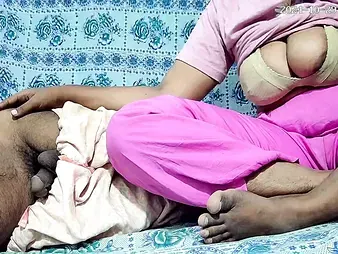 Molten Indian Moms and Papas hook up in the jungle for some sizzling activity