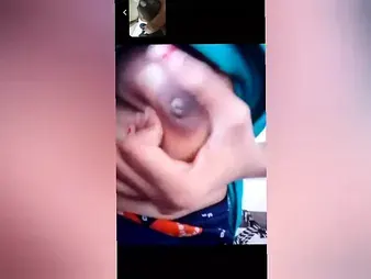 Watch as Indian Girlfriends engage in a insatiable Indian intercourse!