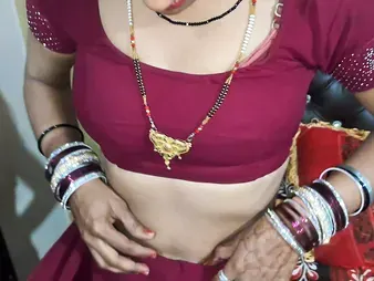 Indian Bhabhi gets steaming with steaming hookup in scorching Indian vid