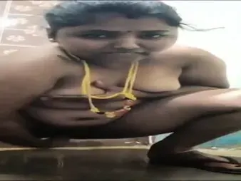 Super hot homemade Tamil wife Kaama Raani Kalaila gets double penetration'd & sole pulverized by Viruchi Kuthi Kaatra Thambi & Ku