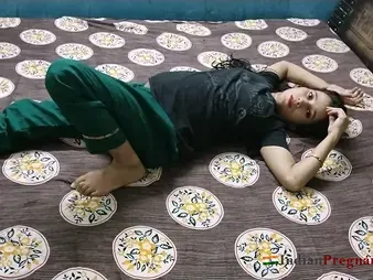 Beautiful Indian Bhabhi Neptune's Pregnant Having Sex