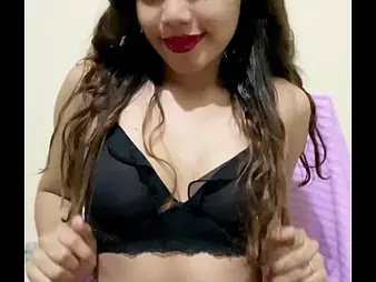 Accept Samary's first-ever grow older solo have a go fun with her pretty poon and fit to eat slit