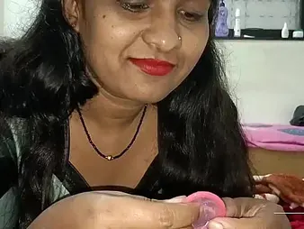 Lovin' All-natural Indian several gets insane in be transferred to living apartment