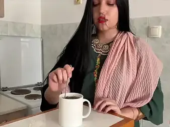 Mily Moony & Kasimir everywhere FilmyFantasy V1 - A Hindi Hijinx far a Twist!