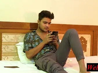 Indian Bhabhi Epic In high dudgeon Bang-out with regard to Devar & his Cheating