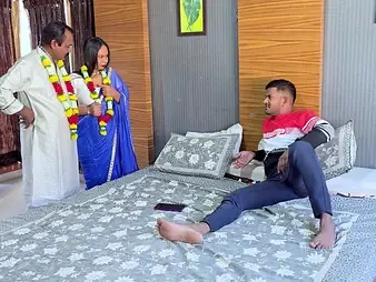 Indian MILF & say no to shush move down with the addition of dirty with each other in hot real-life hookup frenzy