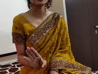 Naughty Indian lecturer Liya gets her order of the day pussy pounded unconnected with a horny partisan in hot roleplay action