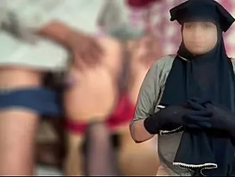 Sonu & Hunter's first stage hump with curvy Muslim Lady Reshma: Desi Hindi audio