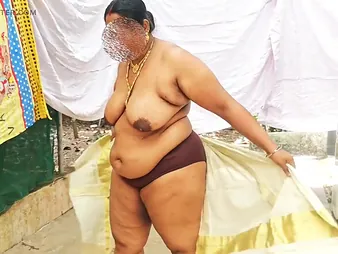 Keep in view this Indian Desi Nympho flaunt her nudity in only pleasure - HD homemade photograph
