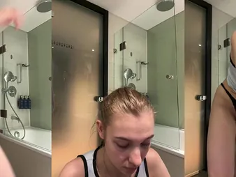 Jucielussie's penurious pussy gets pounded enduring to the tourist house spend a penny hard by a enduring beaver